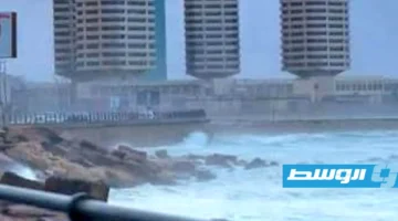 تحرك عاجل بطرابلس.. لجنة الطوارئ تضع خطة مواجهة التقلبات المناخية المرتقبة